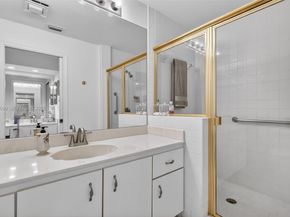 8033 Aberdeen Drive 102, Boynton Beach FL 33472