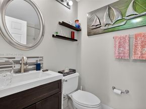 8033 Aberdeen Drive 102, Boynton Beach FL 33472