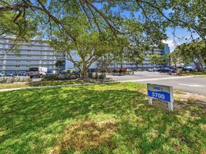 5700 NW 2nd Avenue 604, Boca Raton FL 33487
