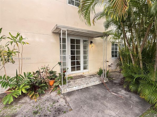 215 Sidonia Avenue, Coral Gables FL 33134