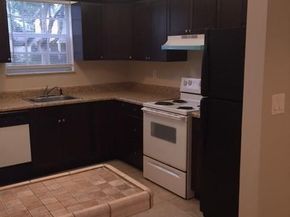 8002 SW 7th Ct, North Lauderdale FL 33068