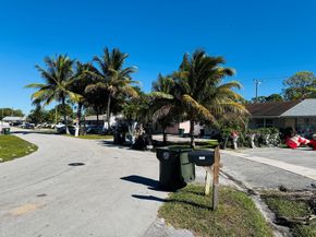 4732 Chariot Circle, Greenacres FL 33463