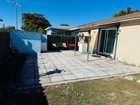 4732 Chariot Circle, Greenacres FL 33463