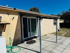 4732 Chariot Circle, Greenacres FL 33463