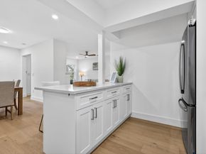 631 Curtiss Pkwy, Miami Springs FL 33166