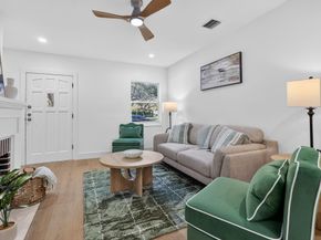 631 Curtiss Pkwy, Miami Springs FL 33166