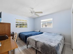 2291 NW 72nd Ave, Sunrise FL 33313