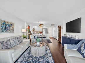 2611 W Riverside Dr 304, Pompano Beach FL 33062