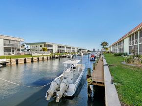 117 Lehane Terrace 101, North Palm Beach FL 33408