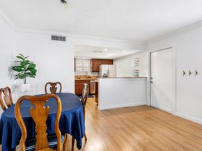 117 Lehane Terrace 101, North Palm Beach FL 33408