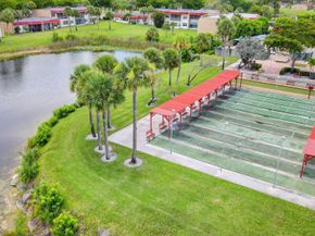 135 Lake Anne Drive, West Palm Beach FL 33411