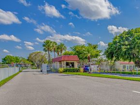 135 Lake Anne Drive, West Palm Beach FL 33411