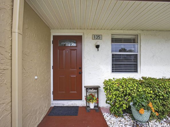 135 Lake Anne Drive, West Palm Beach FL 33411