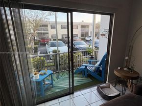 180 Cypress Club Drive 811, Pompano Beach FL 33060