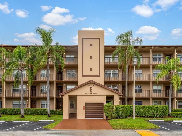 13355 SW 16th Court 211E, Pembroke Pines FL 33027