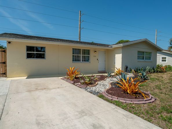 1416 W Hardee Street, Lantana FL 33462