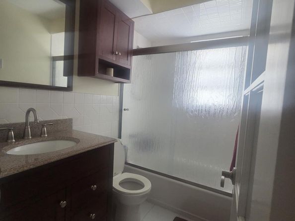 15610 NE 6th Ave 29C, Miami FL 33162