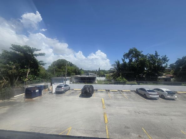 15610 NE 6th Ave 29C, Miami FL 33162