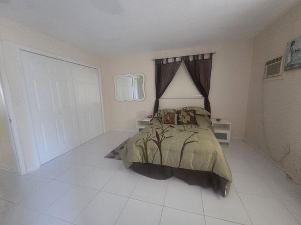 15610 NE 6th Ave 29C, Miami FL 33162