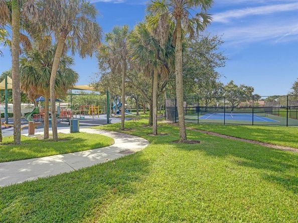 1540 SW 16th St, Fort Lauderdale FL 33312