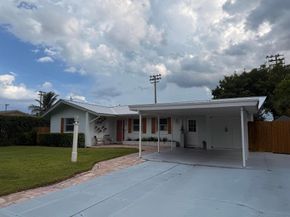 638 Date Palm Drive, Lake Park FL 33403