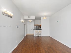 335 S Biscayne Boulevard UPH02, Miami FL 33131