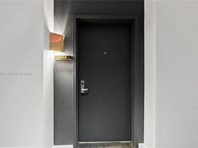 335 S Biscayne Boulevard UPH02, Miami FL 33131