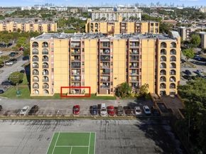 4801 NW 7th Street 10916, Miami FL 33126