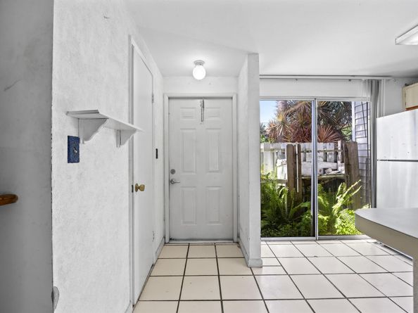 2753 NE 15th Street, Pompano Beach FL 33062