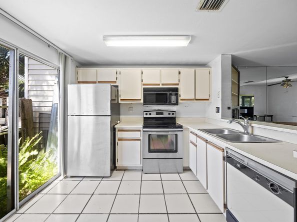 2753 NE 15th Street, Pompano Beach FL 33062
