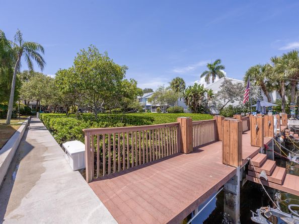 2753 NE 15th Street, Pompano Beach FL 33062