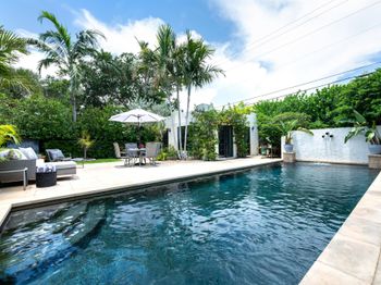 213 Seville Road