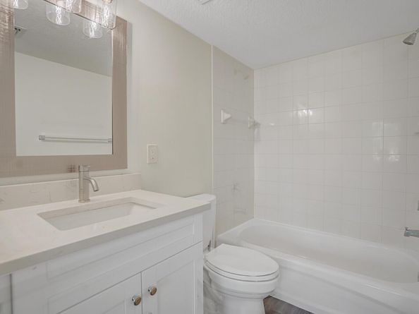 3474 Briar Bay Boulevard 103, West Palm Beach FL 33411
