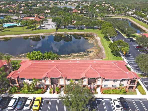 3474 Briar Bay Boulevard 103, West Palm Beach FL 33411