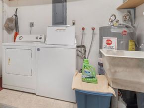 6975 NW 12th Street, Margate FL 33063