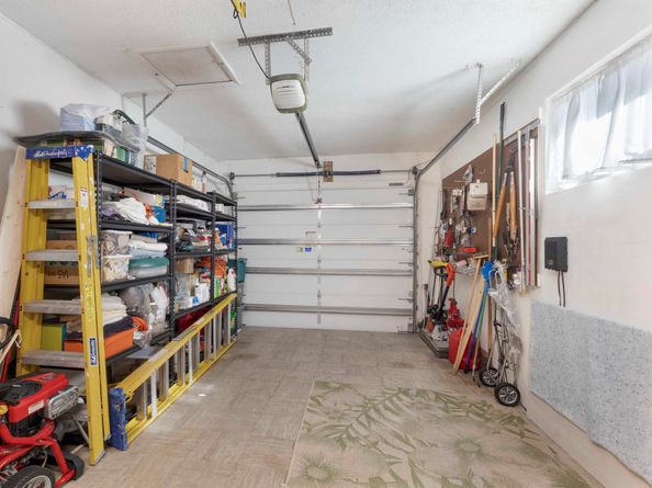 6975 NW 12th Street, Margate FL 33063