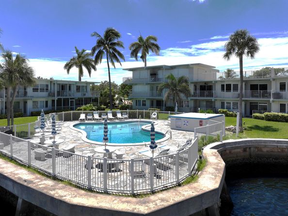 1445 SE 15th Court 203, Deerfield Beach FL 33441