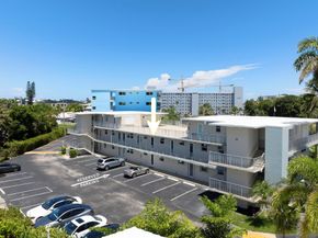 1445 SE 15th Court 203, Deerfield Beach FL 33441