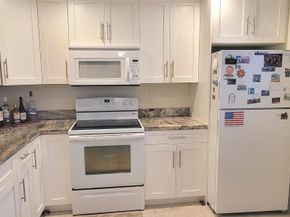 2800 Somerset 312, Lauderdale Lakes FL 33311