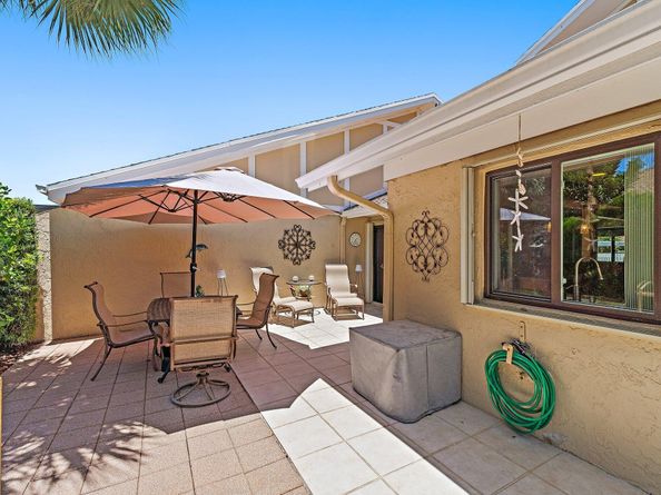 17205 Hilliard Terrace, Jupiter FL 33477