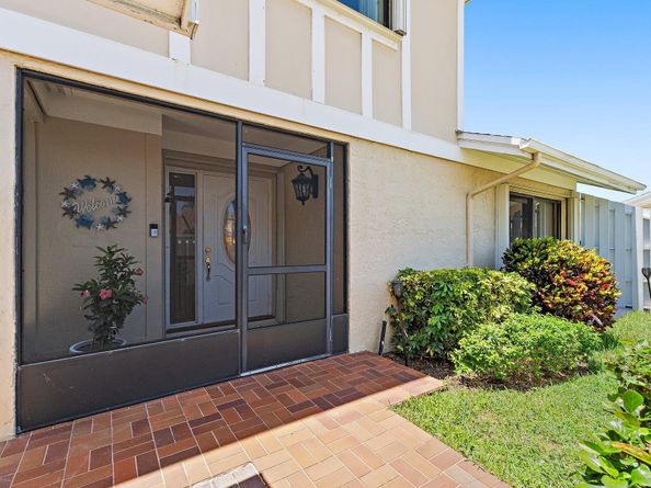 17205 Hilliard Terrace, Jupiter FL 33477