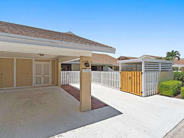 17205 Hilliard Terrace, Jupiter FL 33477