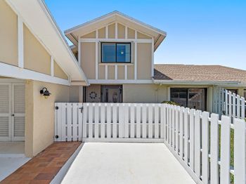 17205 Hilliard Terrace