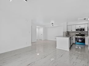560 S Park Rd 267, Hollywood FL 33021