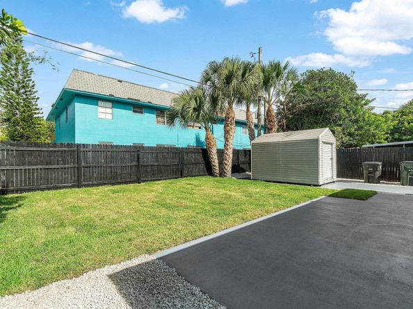 1505 N N Street, Lake Worth Beach FL 33460
