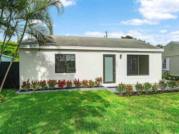 1505 N N Street, Lake Worth Beach FL 33460