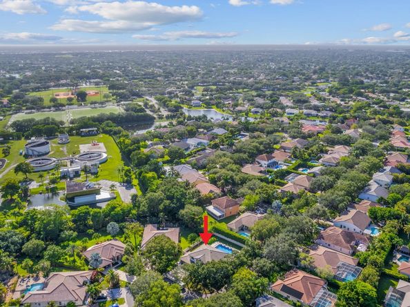 1254 NW 102nd Way, Coral Springs FL 33071