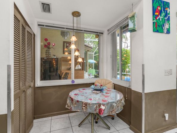 3264 NW 22nd Avenue, Oakland Park FL 33309