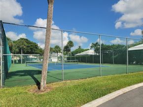 3264 NW 22nd Avenue, Oakland Park FL 33309