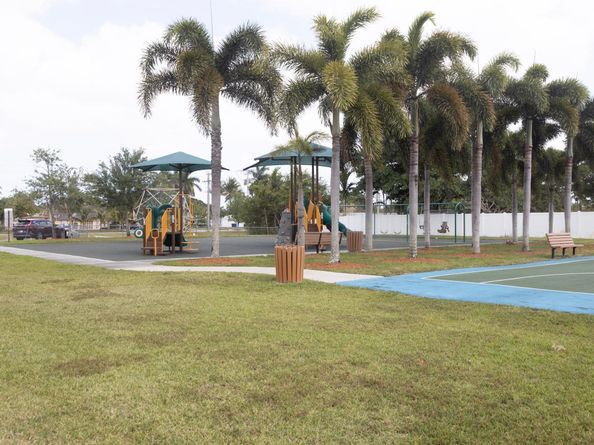 6500 Winfield 201, Margate FL 33063